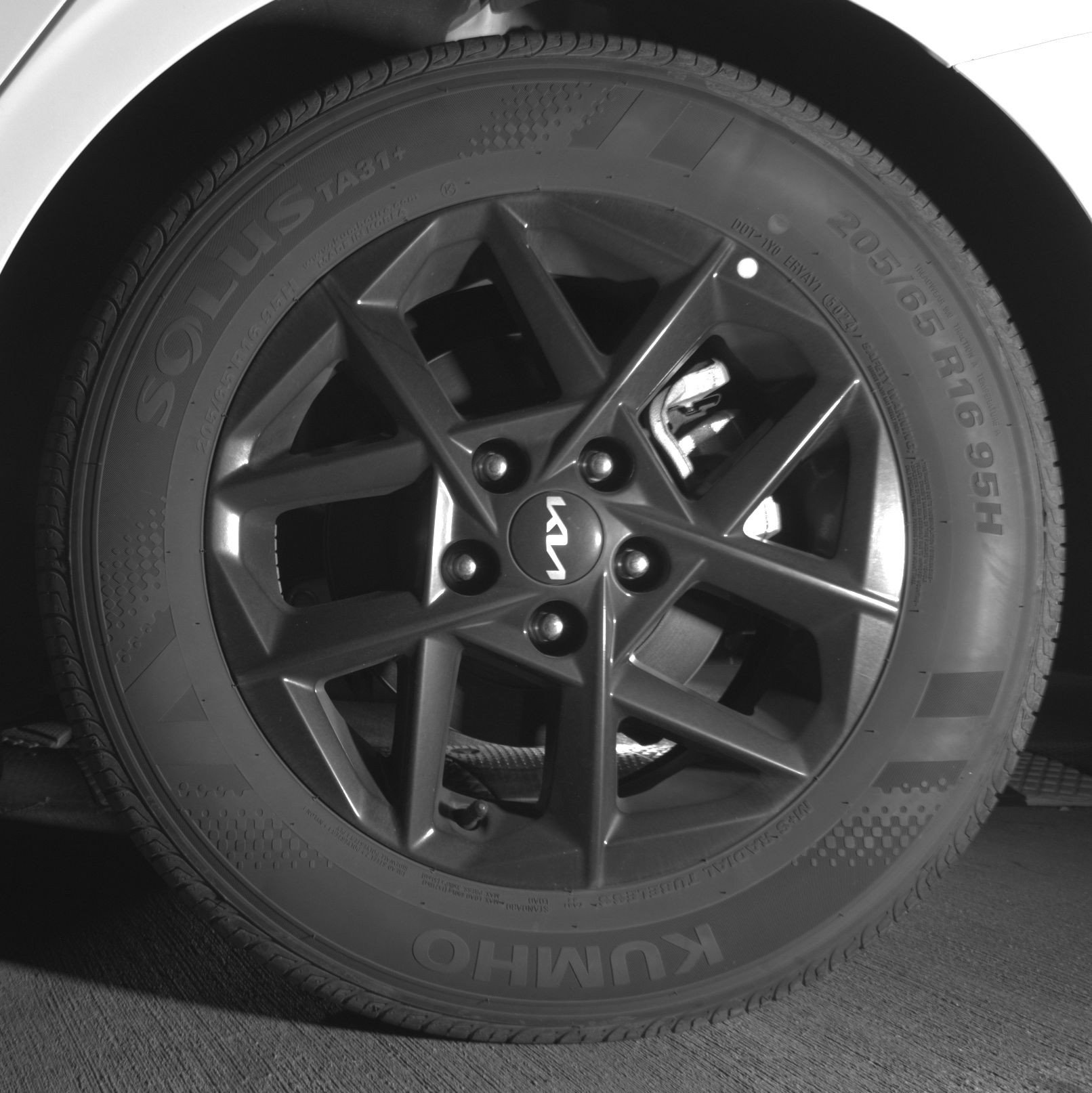 Used 2025 Kia K5 LXS image 14