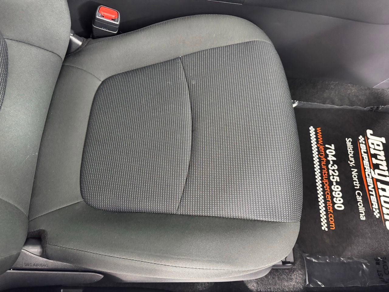 Used 2025 Toyota RAV4 LE image 30