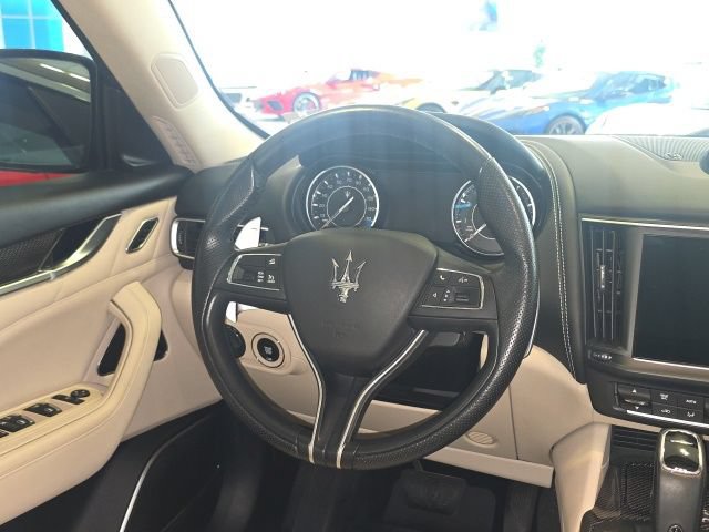 Used 2022 Maserati Levante Modena AWD/4WD image 17