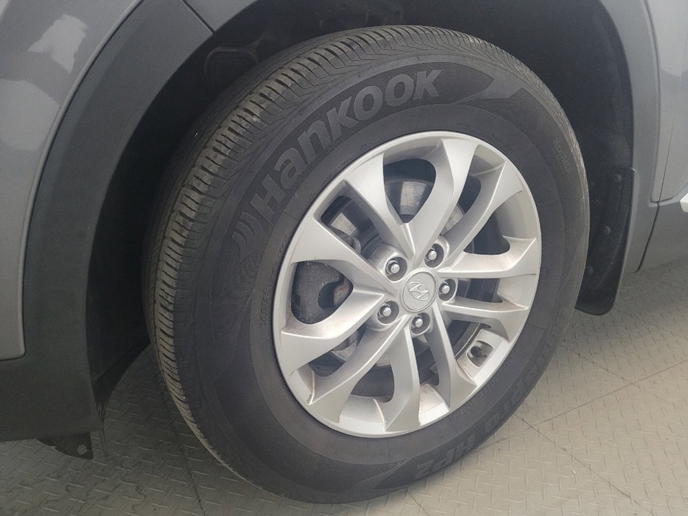 Used 2019 Hyundai Santa Fe SE FWD image 31