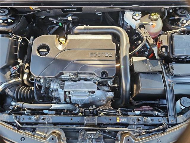 Used 2023 Chevrolet Malibu LT FWD image 28