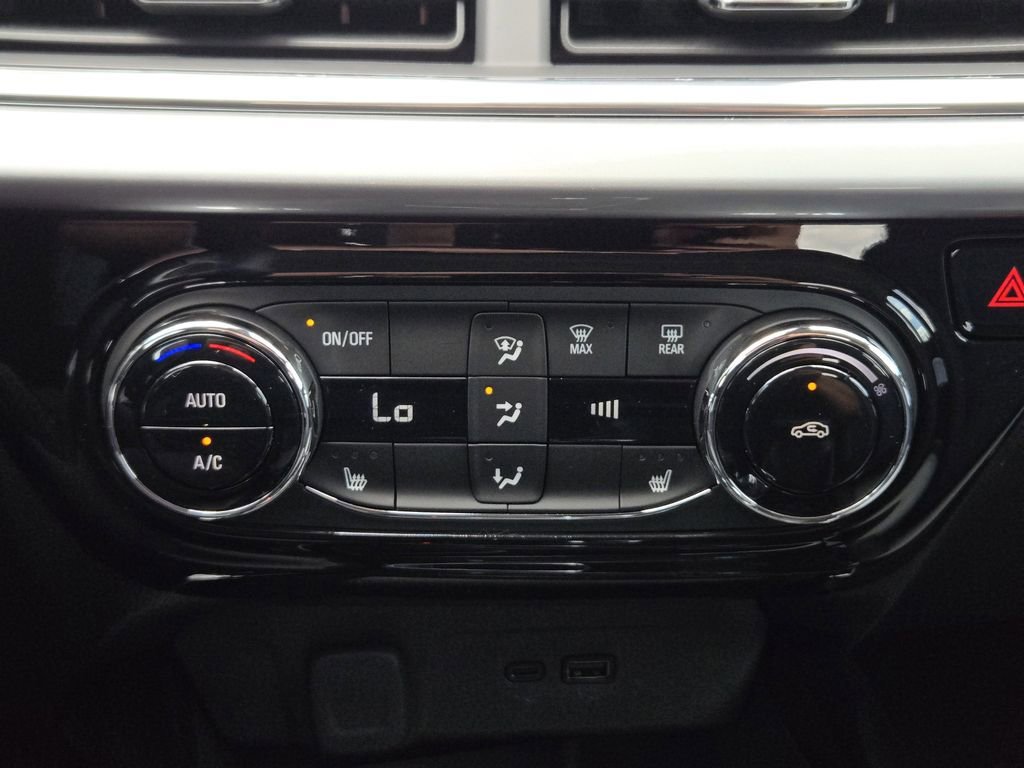 New 2026 Chevrolet Trax LT w/ Driver Confidence Package FWD image 10