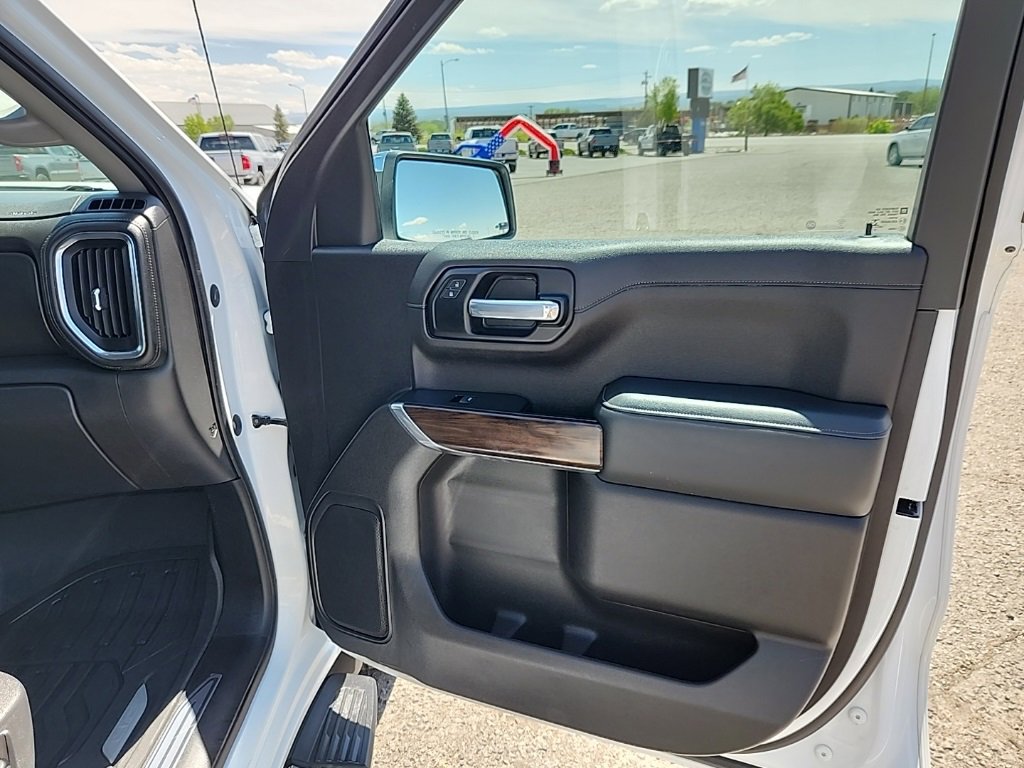 Used 2020 GMC Sierra 1500 SLT image 28