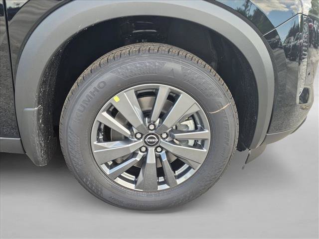 New 2026 Nissan Pathfinder SV FWD image 9