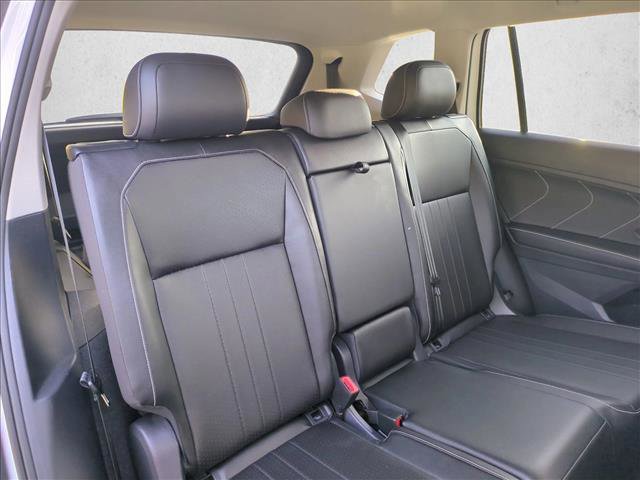 Used 2023 Volkswagen Tiguan SE FWD image 20