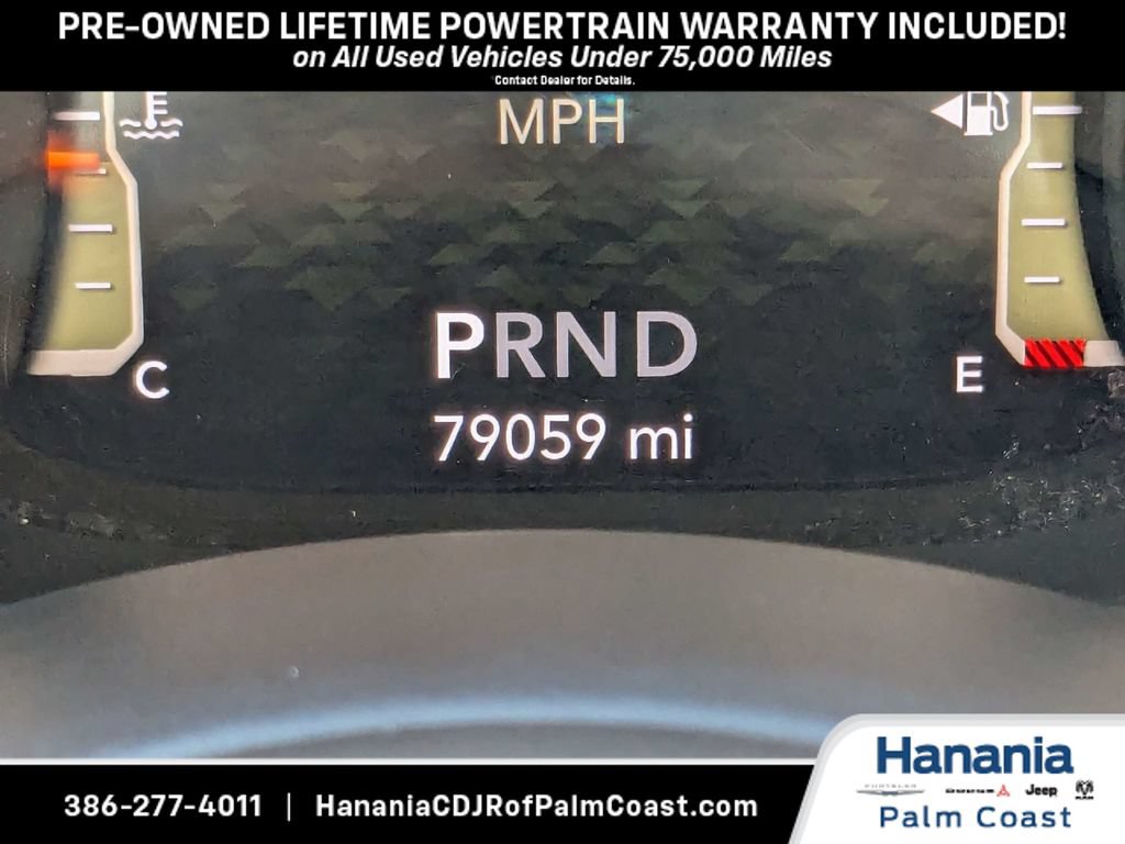 Used 2018 Jeep Wrangler Unlimited Sahara w/ Uconnect 4C Nav & Sound Group AWD/4WD image 30