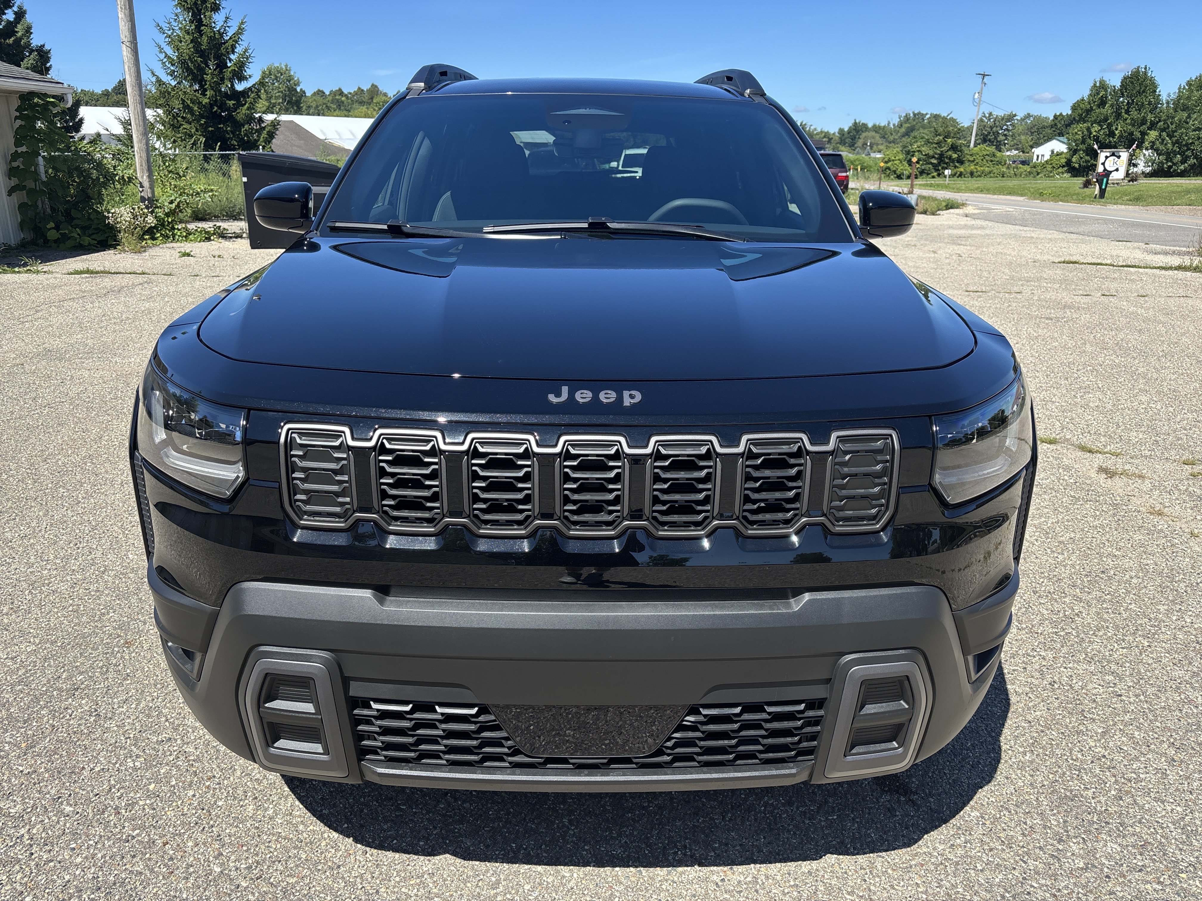 New 2026 Jeep Cherokee Laredo AWD/4WD image 9