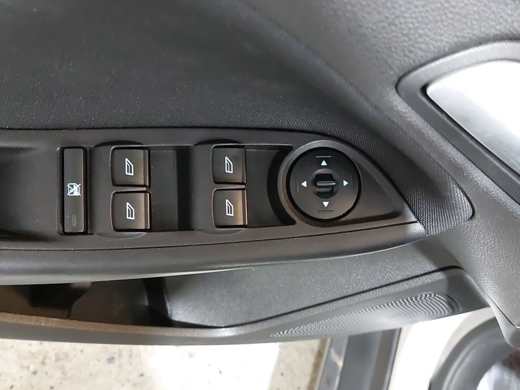 Used 2016 Ford Focus SE FWD image 27