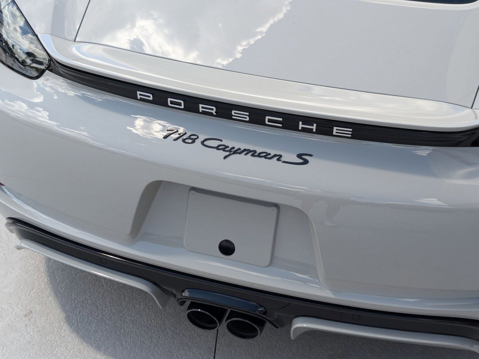 New 2025 Porsche 718 Cayman S image 13