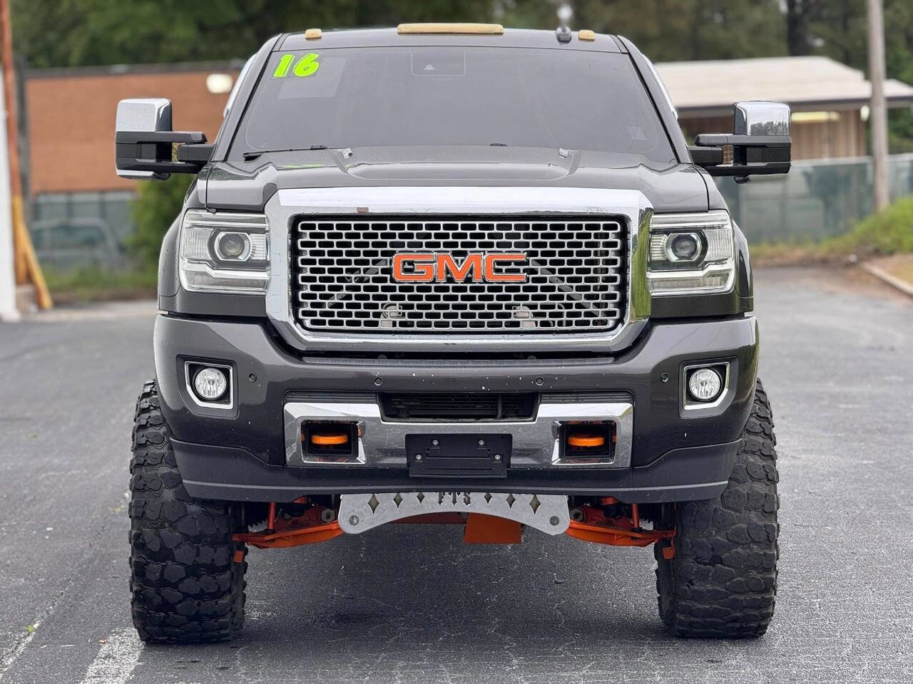 Used 2016 GMC Sierra 2500 Denali w/ Duramax Plus Package image 2