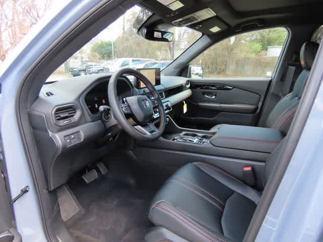 New 2026 Honda Pilot TrailSport image 2