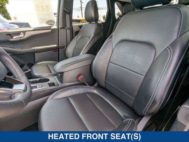 Certified 2023 Ford Escape Platinum AWD/4WD image 20
