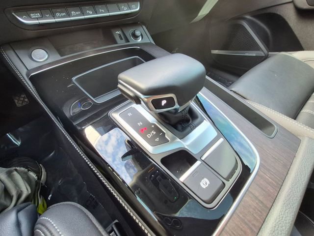 Used 2023 Audi Q5 2.0T Prestige AWD/4WD image 13
