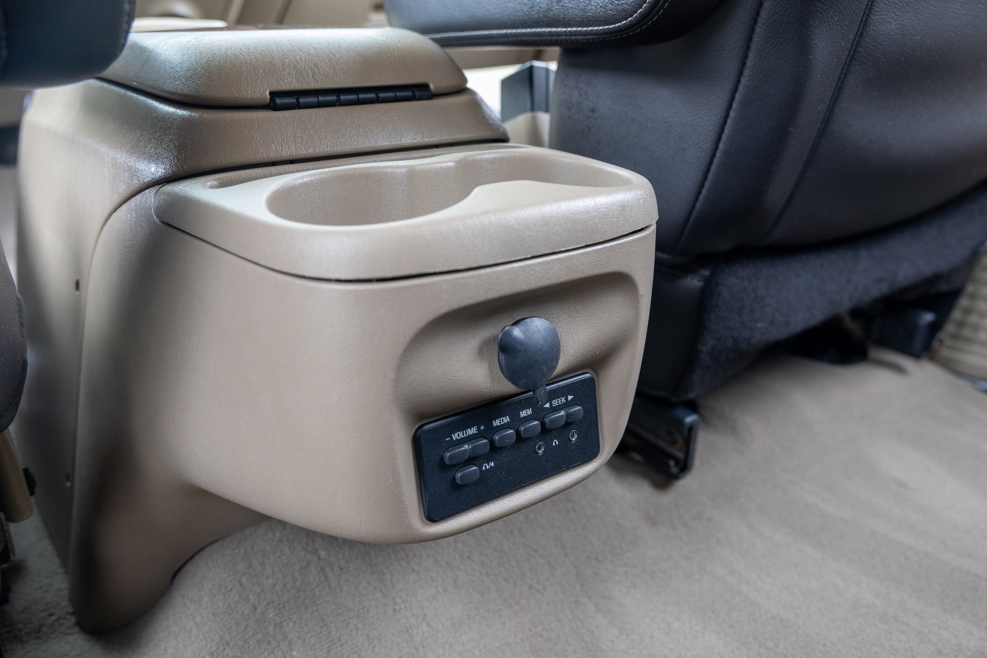 Used 2005 Ford Excursion Eddie Bauer AWD/4WD image 30