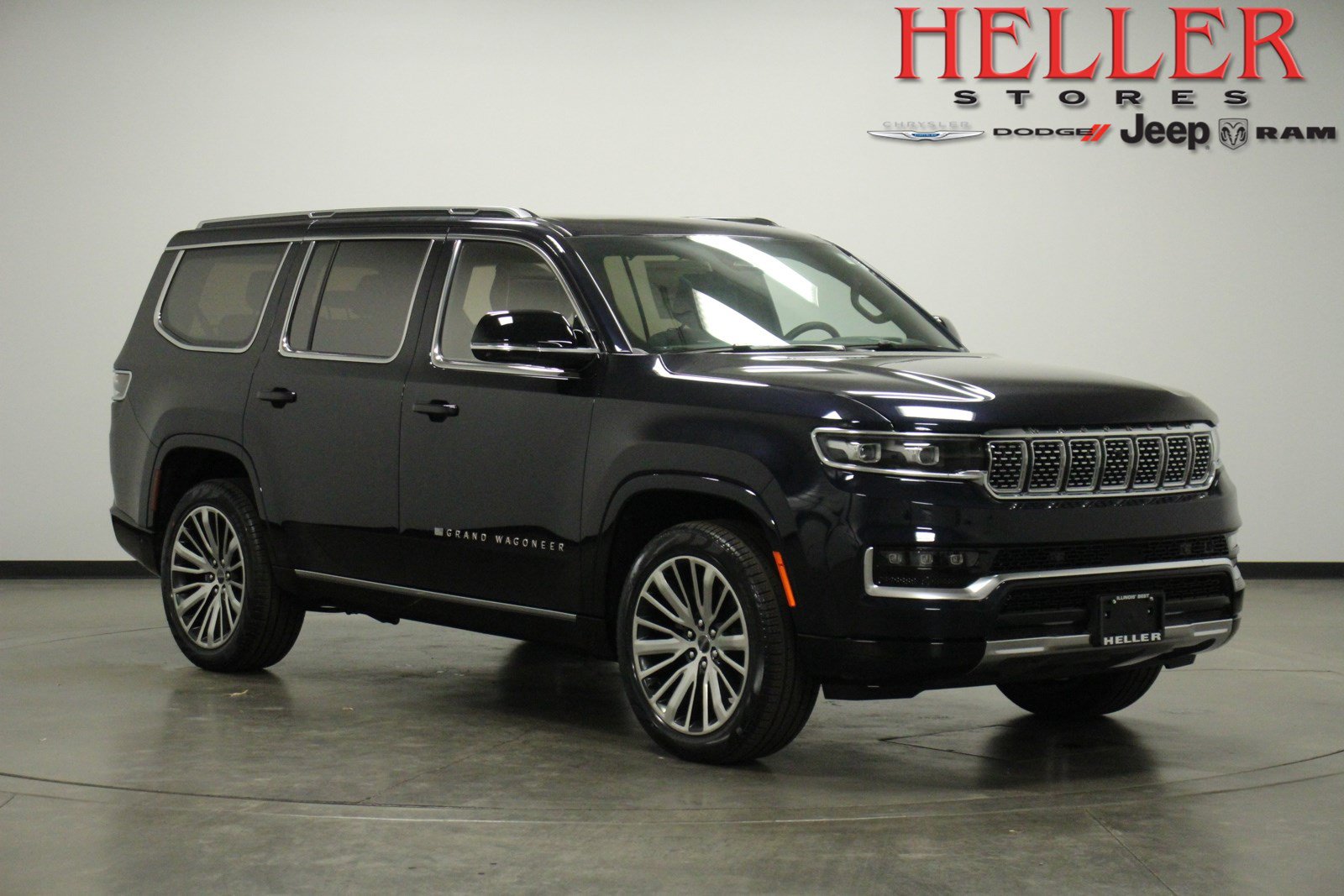 New 2023 Jeep Grand Wagoneer Series III AWD/4WD image 1