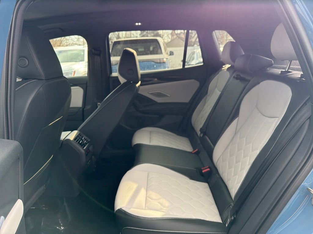 New 2026 Volkswagen Tiguan SEL R-Line image 29