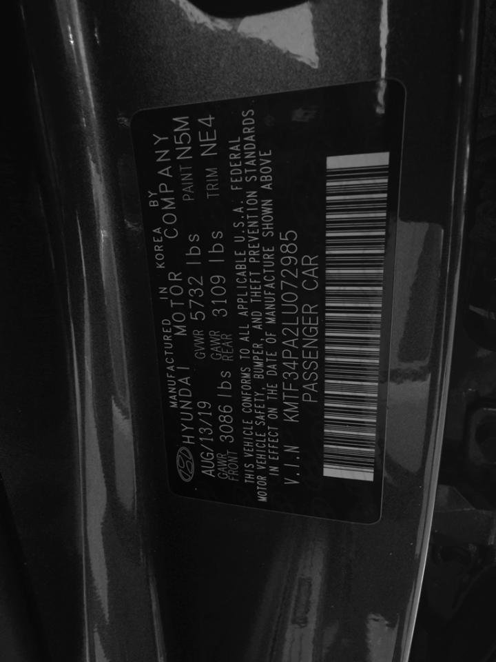 Used 2020 Genesis G90 3.3T Premium image 51