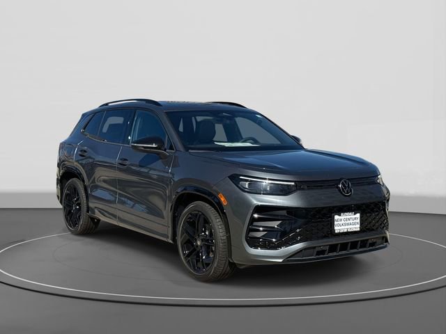 New 2026 Volkswagen Tiguan SE R-Line FWD image 1