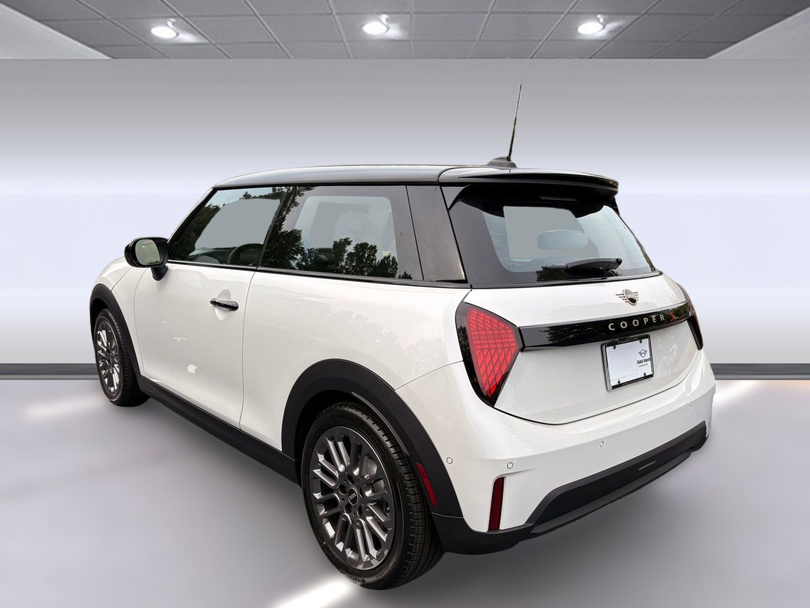 New 2026 MINI Cooper S image 3