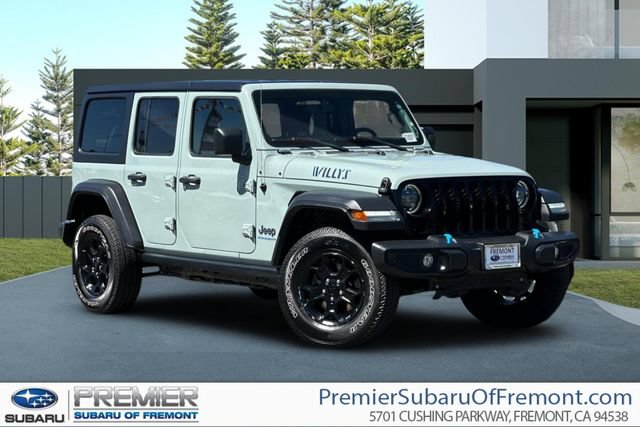 Used 2023 Jeep Wrangler Unlimited w/ 8.4" Radio Group AWD/4WD image 1
