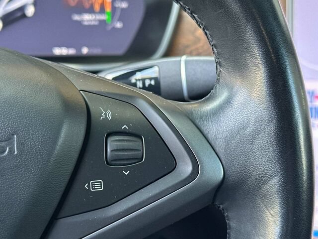 Used 2020 Tesla Model X Long Range AWD/4WD image 29