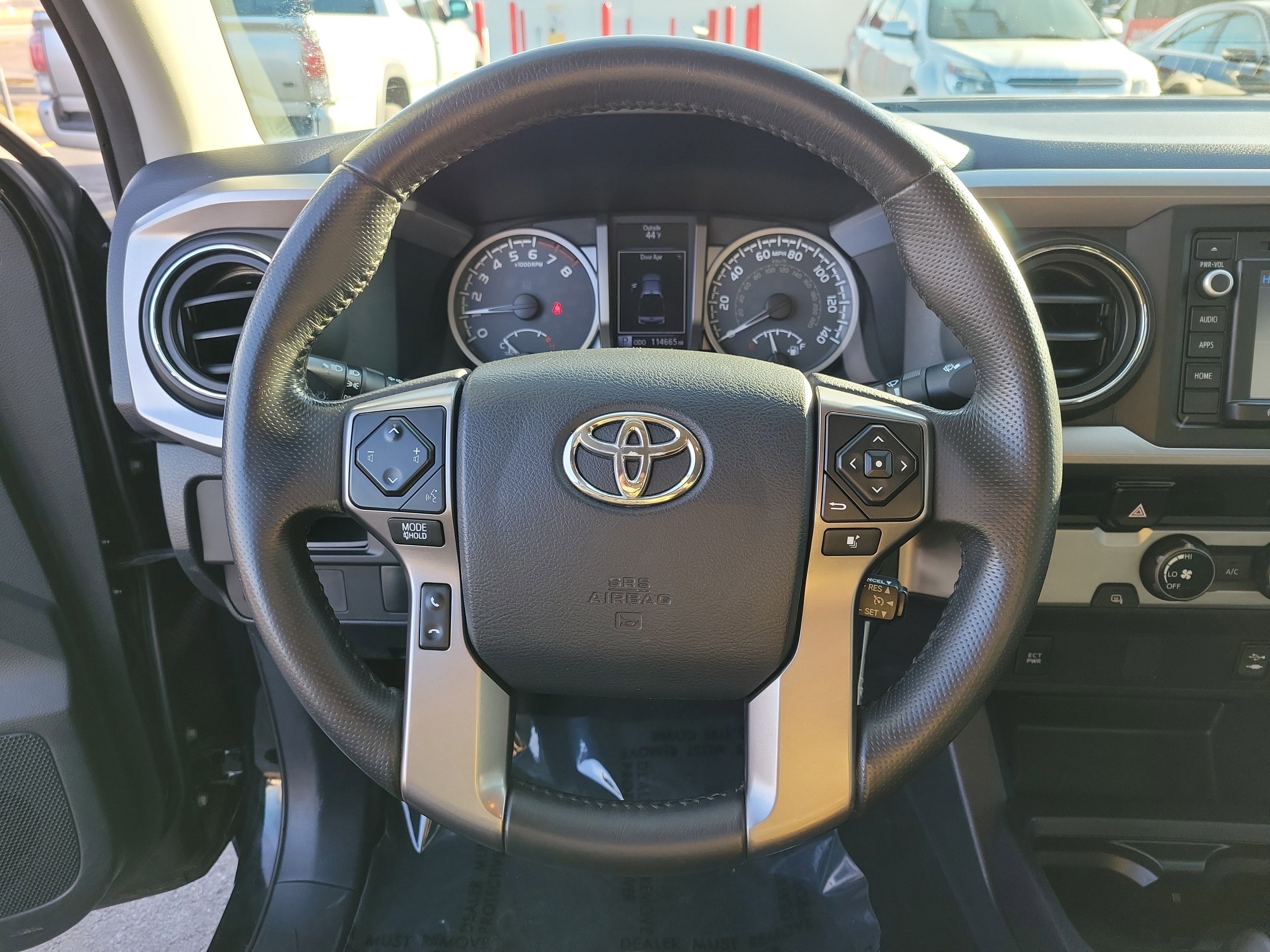 Used 2017 Toyota Tacoma SR5 image 21