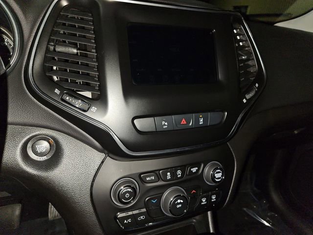 Used 2021 Jeep Cherokee Latitude Lux image 22