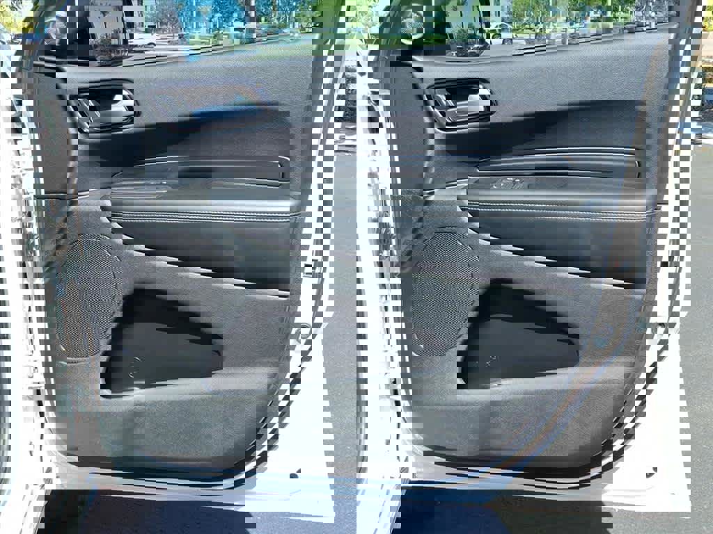 Used 2022 Dodge Durango SXT w/ Anodized Platinum Package image 22