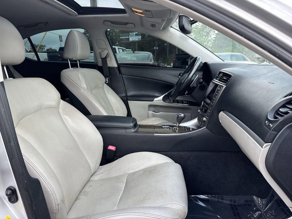 Used 2012 Lexus IS 350 image 24