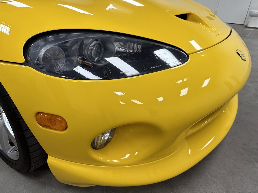 Used 2002 Dodge Viper RT/10 image 5
