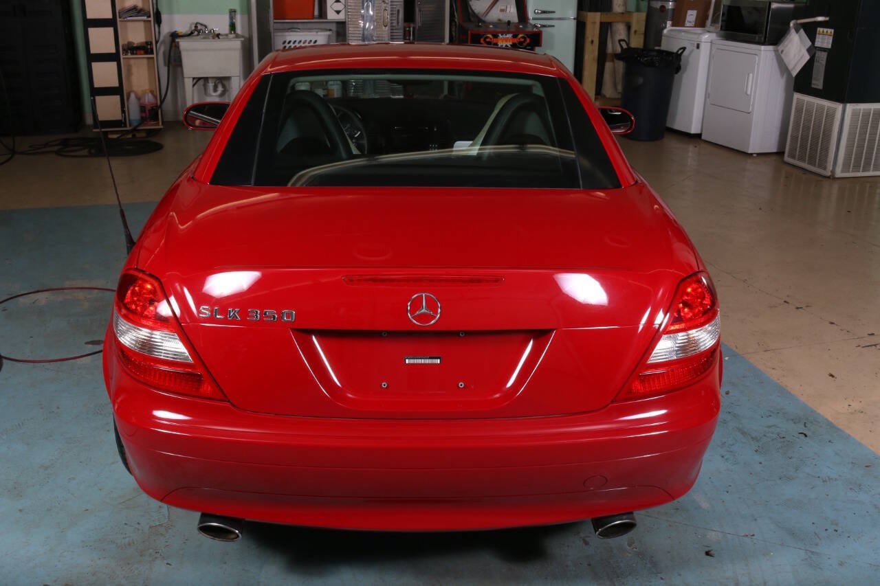 Used 2005 Mercedes-Benz SLK 350 w/ Entertainment Pkg image 21