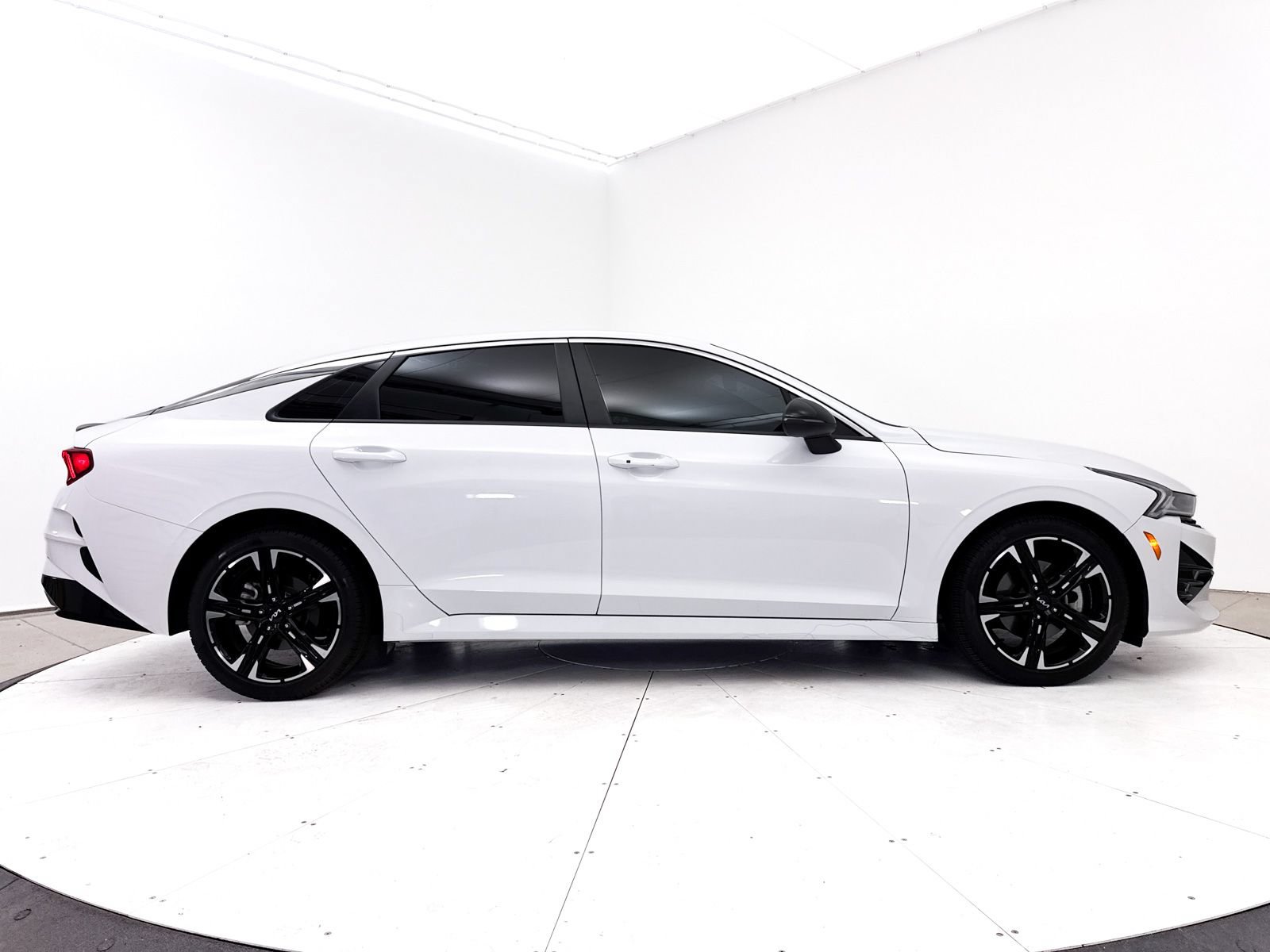 Certified 2022 Kia K5 GT-Line FWD image 40