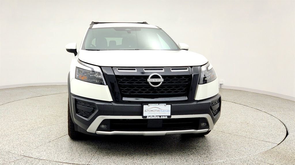 Used 2024 Nissan Pathfinder Rock Creek AWD/4WD image 2