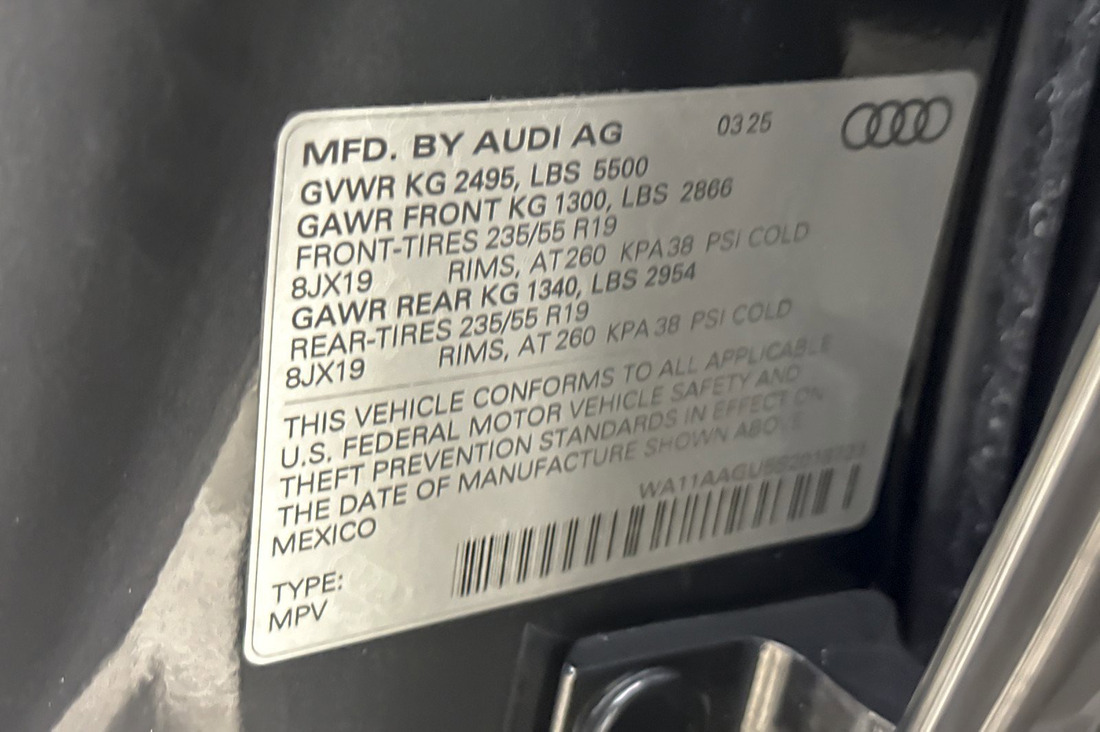 Used 2025 Audi Q5 Premium w/ Convenience Package image 27