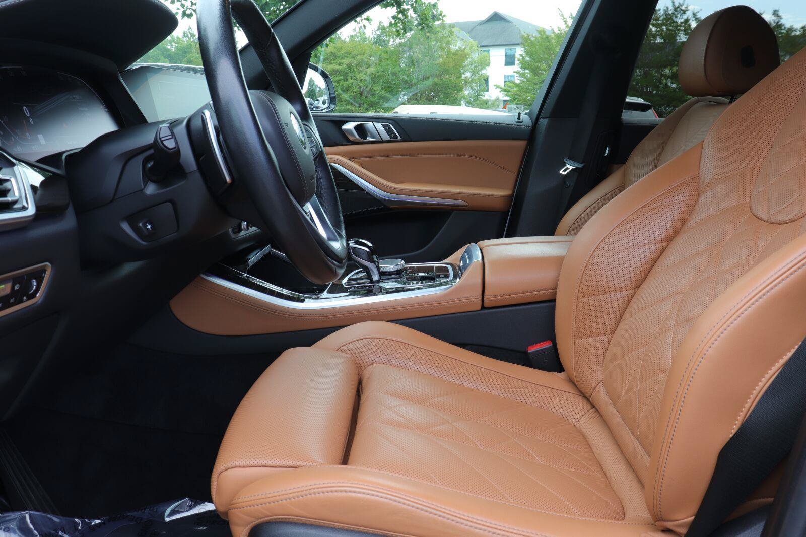 Used 2023 BMW X5 xDrive40i AWD/4WD image 10