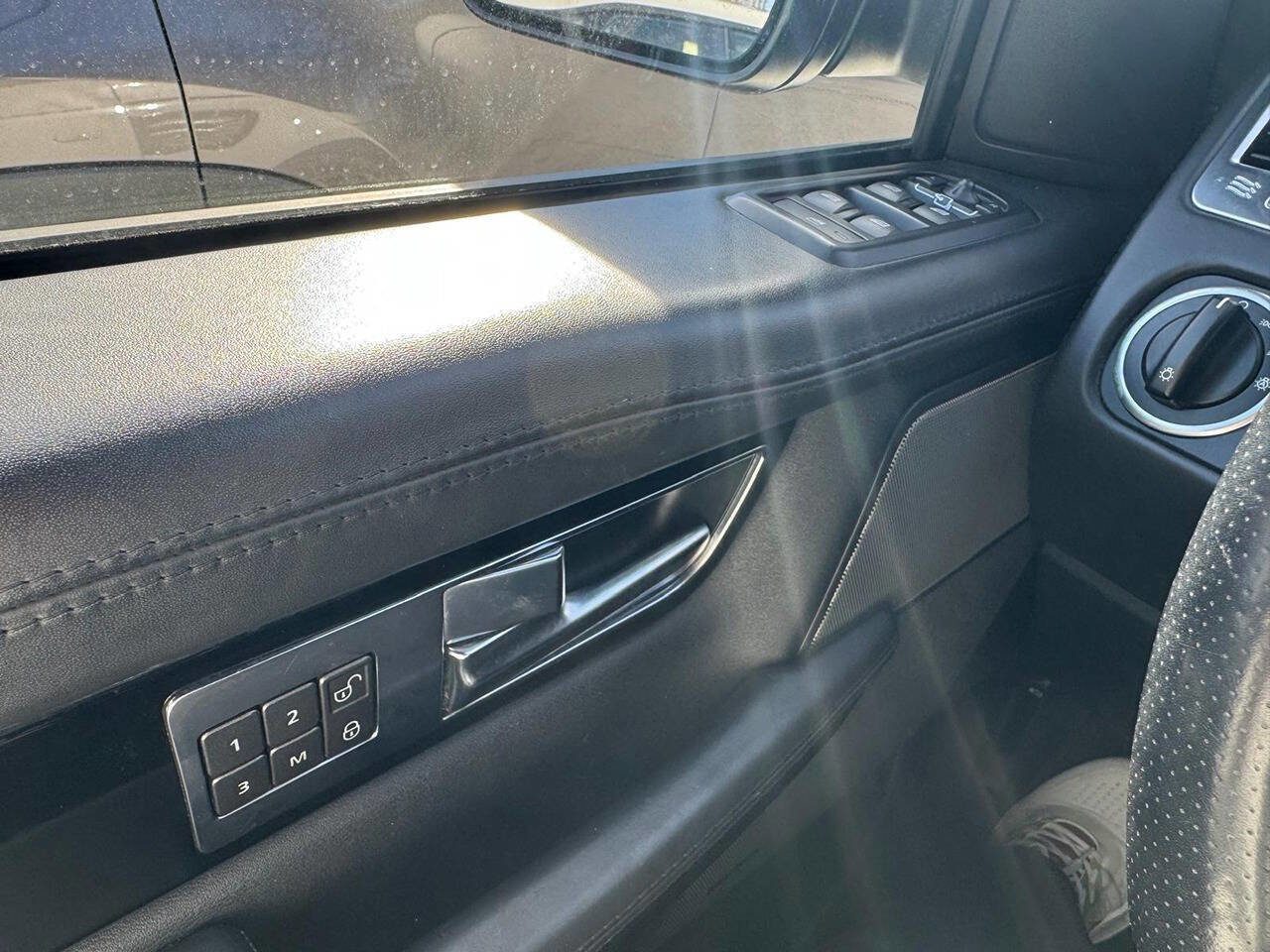 Used 2013 Land Rover Range Rover Sport HSE LUX w/ Luxury Interior Pkg AWD/4WD image 16