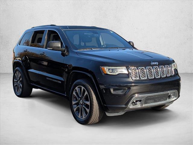 Used 2017 Jeep Grand Cherokee Overland image 3