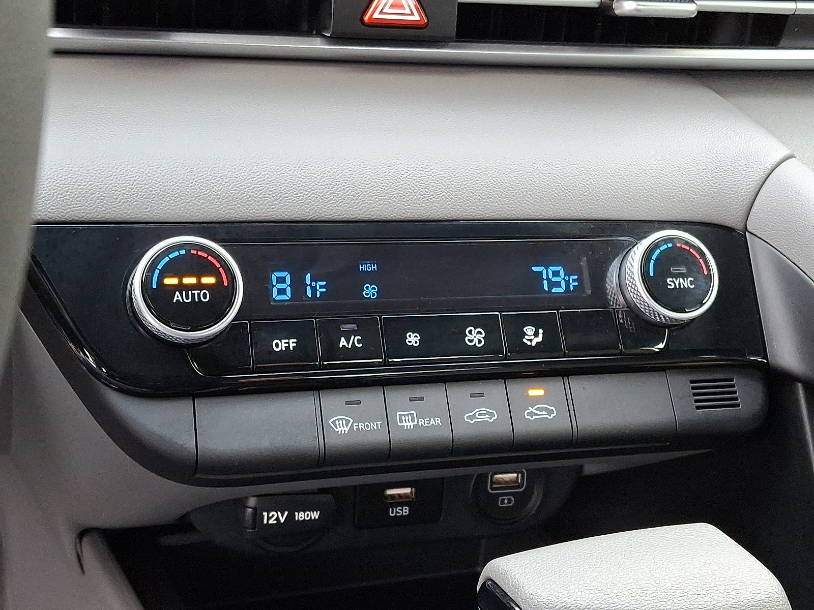 Certified 2023 Hyundai Elantra SEL image 23