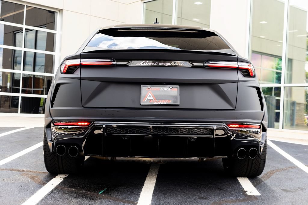 Used 2022 Lamborghini Urus AWD/4WD image 17