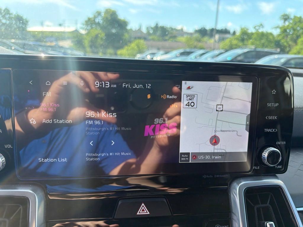 Certified 2023 Kia Sorento SX AWD/4WD image 27