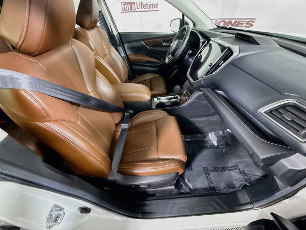 Certified 2025 Subaru Ascent Touring AWD/4WD image 33