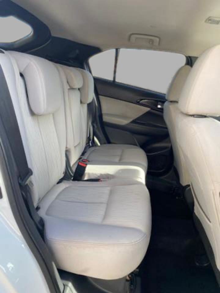 Used 2018 Mitsubishi Eclipse Cross SEL AWD/4WD image 38