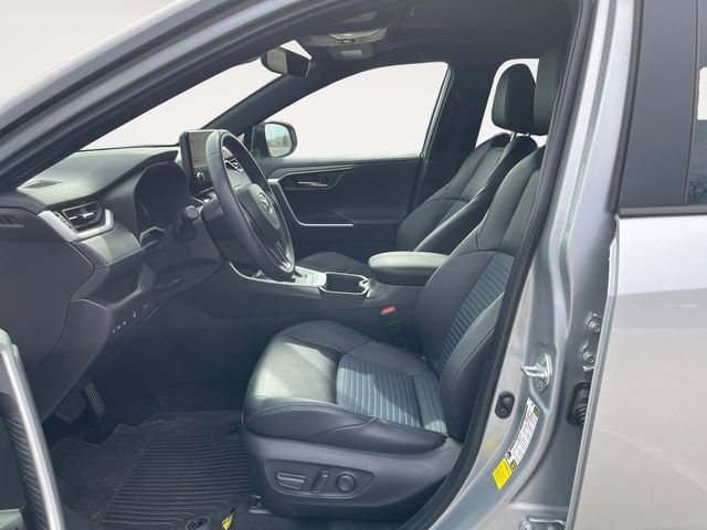 Used 2024 Toyota RAV4 XSE w/ Weather Package image 9