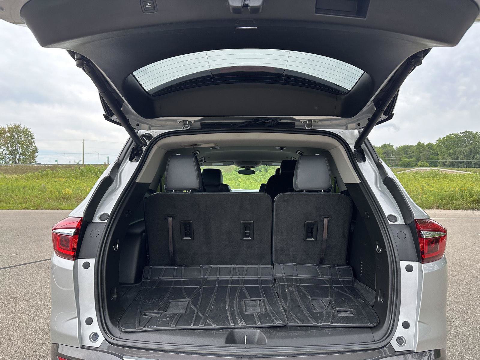 Used 2019 Buick Enclave Essence FWD image 10