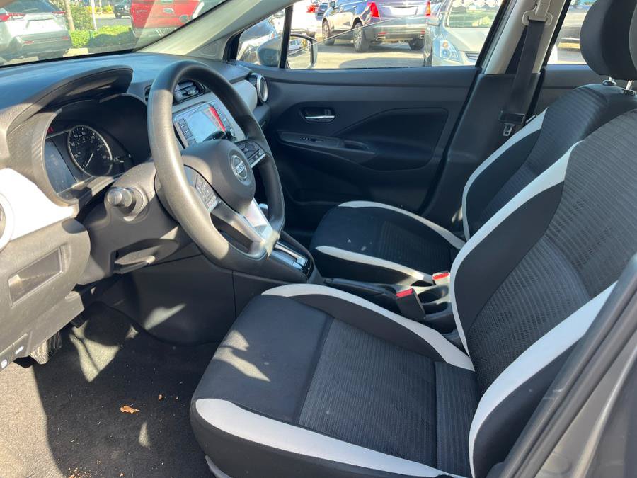 Used 2021 Nissan Versa SV FWD image 16