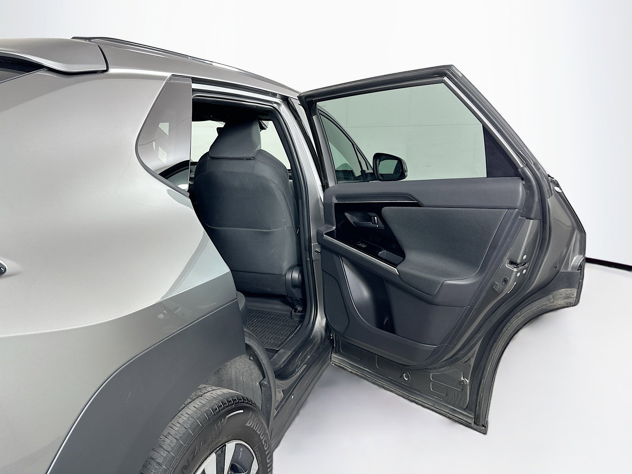 Used 2024 Subaru Solterra Premium image 29