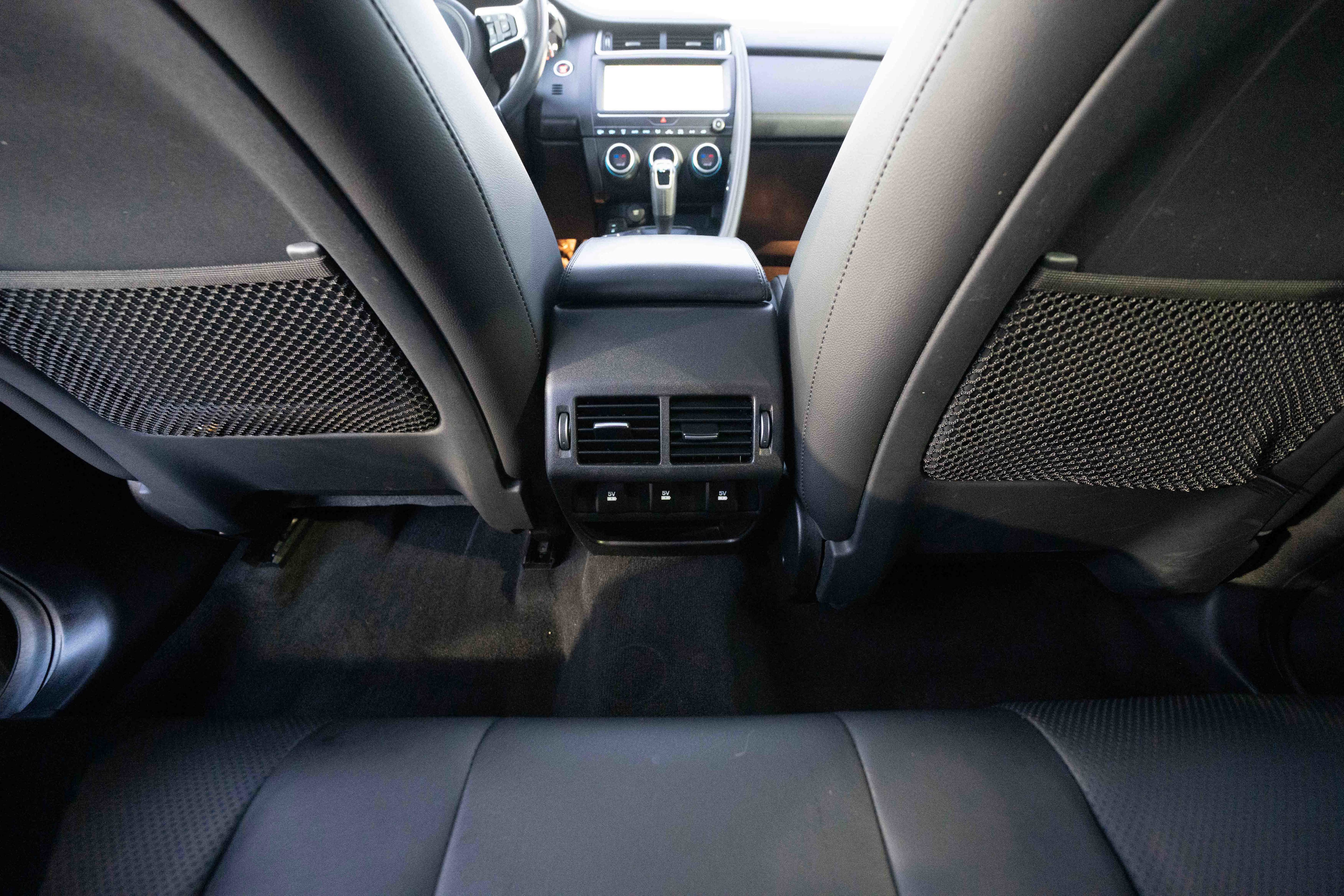 Used 2020 Jaguar E-PACE SE image 22