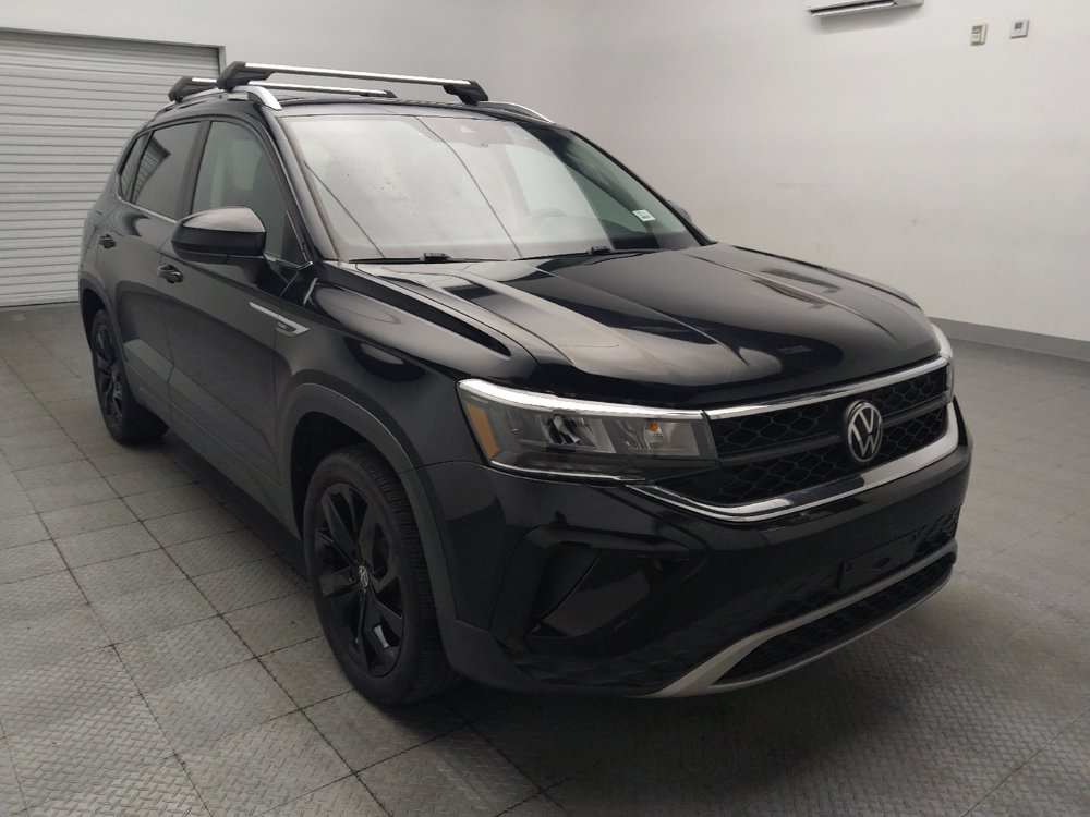 Used 2022 Volkswagen Taos SE FWD image 13