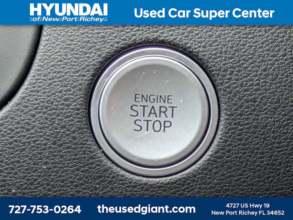 Certified 2024 Hyundai Tucson Limited AWD/4WD image 45