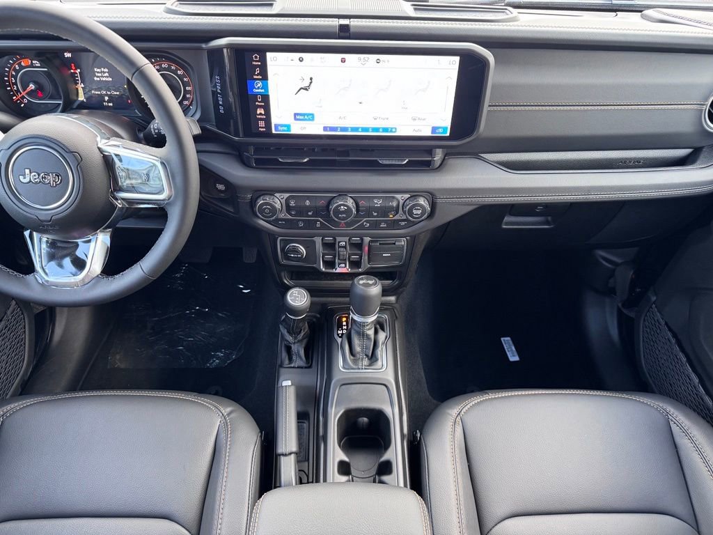 New 2026 Jeep Wrangler Unlimited Sahara AWD/4WD image 11